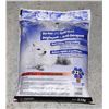 Image 1 : BAG OF GREEN FLAG DE-ICER AND ANTI SKID (GOOD TO