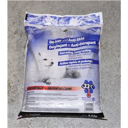 BAG OF GREEN FLAG DE-ICER AND ANTI SKID (GOOD TO