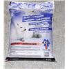Image 1 : BAG OF GREEN FLAG DE-ICER AND ANTI SKID (GOOD TO