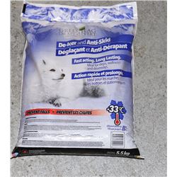 BAG OF GREEN FLAG DE-ICER AND ANTI SKID (GOOD TO