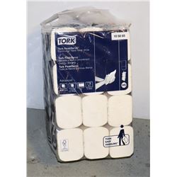 CASE OF TORK PEAK SERVE CONTINUOUS HAND TOWEL