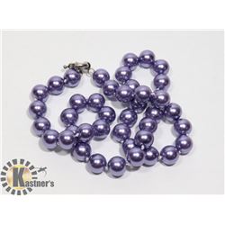 #136-SEA SHELL PEARL NECKLACE  10mm/ 18"