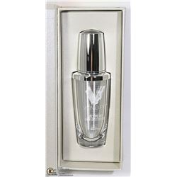 VENOFYE ORCHARD BEE MSRP $500 DARK SPOT SOLUTION