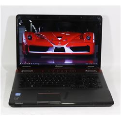 TOSHIBA QOSMIO INTEL i7 POWERFUL LAPTOP/WIN 10 PRO
