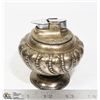 Image 1 : VINTAGE SILVER FINISH TABLE TOP LIGHTER