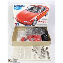 MAZDA MX5 MIATA TAMIYA MODEL KIT  VINTAGE