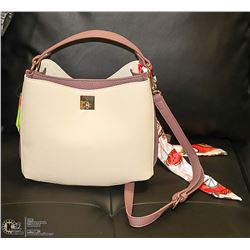 NEW LUSH MAUVE & CREAM PURSE, COMES WITH D