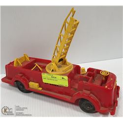 1849S  FIRETRUCK TOY