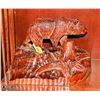 Image 1 : HANDCARVED BEAR