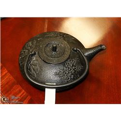 KETTLE, CAST IRON, ASIAN DESIGN