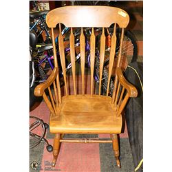 VINTAGE SOLID WOOD ROCKING CHAIR