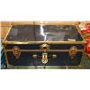 Image 1 : VINTAGE BLUE METAL TRUNK WITH BRASS