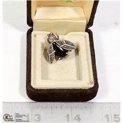 925 SILVER BEE WITH ONYX AND GEMS