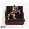 Image 1 : RHINESTONE UNICORN BROOCH