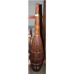 5' WICKER DECOR VASE