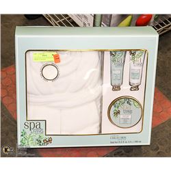 SPA LIVING COLLECTION BATH PRODUCTS & ROBE