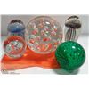 Image 1 : BOX OF 5 ASST GLASS PAPERWEIGHTS