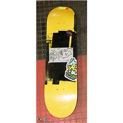 KROOKED WORREST BARBRA TWIN TAIL