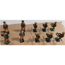 ANTIQUE 10 PCS LEAD SOLDIERS "CHARGING INFANTRY"