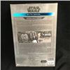 Image 2 : STAR WARS ELITE SERIES IMPERIAL DEATH TROOPER PREMIUM ACTION FIGURE