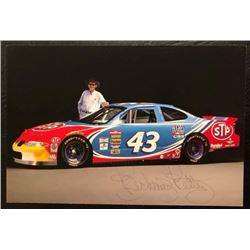 RICHARD PETTY SIGNED RACING PHOTO