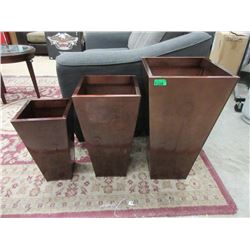 New 3 Piece Large Metal Planter Set