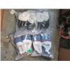 Image 1 : 4 New Pairs of Assorted Ladies Slippers