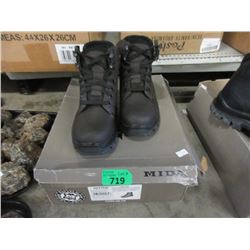 Pair of New Mida Size 4.5 Boots