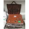 Image 1 : 5 Leather Laptop Bags