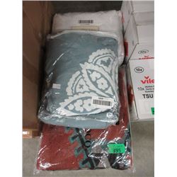 5 Piece Lot of New Linens & Household Goods