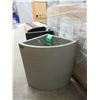 Image 1 : New Grey Ficonstone Corner Planter