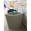 Image 1 : New Grey Ficonstone Corner Planter