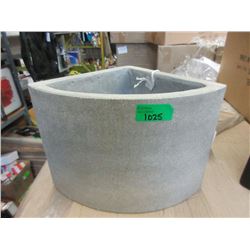 New Small Grey Ficonstone Corner Planter
