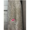 Image 1 : 8' x 10' Beige Shag Area Carpet - Store return