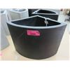 Image 1 : New Black 9" Tall Firconstone Corner Planter