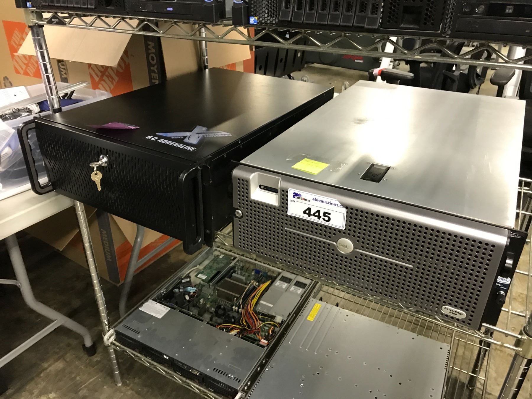 DELL POWEREDGE R900 SERVER WITH 4 ZEON 6 CORE PROCESSORS AND A 128