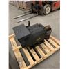Image 1 : OKUMA VAC-YMM37/30R-082W-R1 VAC SPINDLE MOTORS