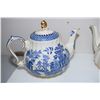 Image 2 : 2x Sadler Teapots (Blue Has Hairline)