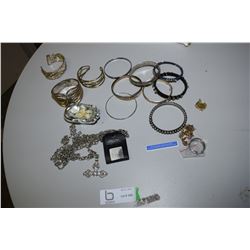 Bracelets Etc
