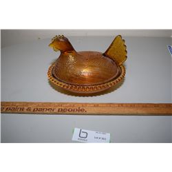 Chicken On A Nest (Amber)