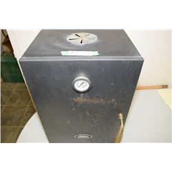 Smoking Sidekick Smoker