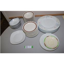 Plates & Bowls