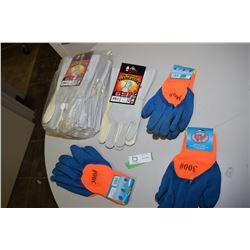 New Gloves Lot