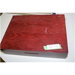 Faberwear China Flatwear Set