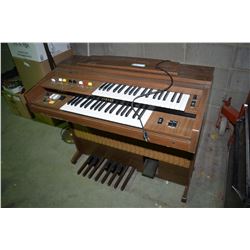 Electric Organ (Yamaha)