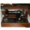 Image 1 : Antique Portable Singer Sewing Machine