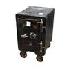 Image 1 : Unrestored Safe  16 x 18 x 27"