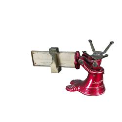 Small Walrus Foot Candy Scale (Superb S