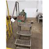 Image 1 : SET OF 3 STEP MACHINING STAIRS (SLIGHT DAMAGE TO SIDE)