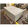 Image 2 : 2 DOOR METAL CABINET